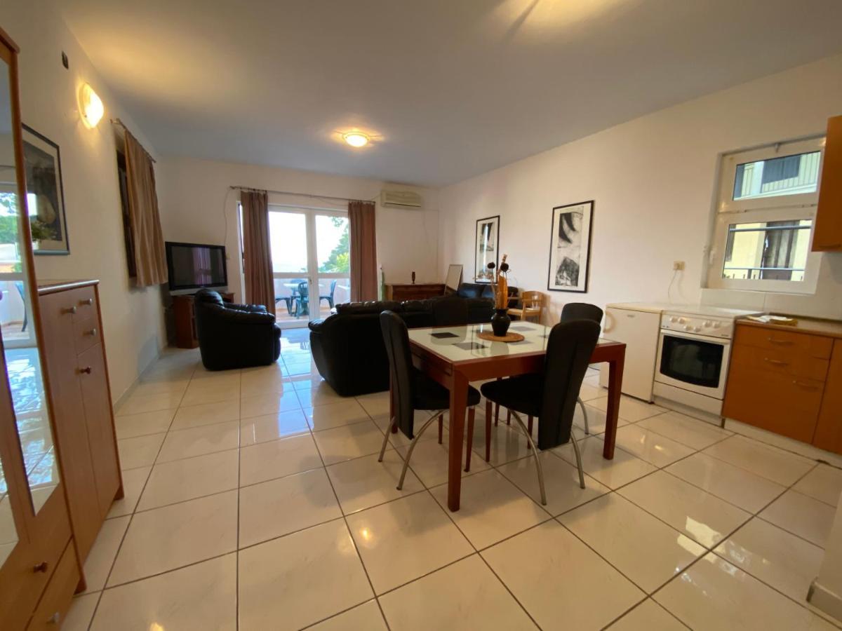 Apartments Mandarina Garden Petrovac Exterior foto