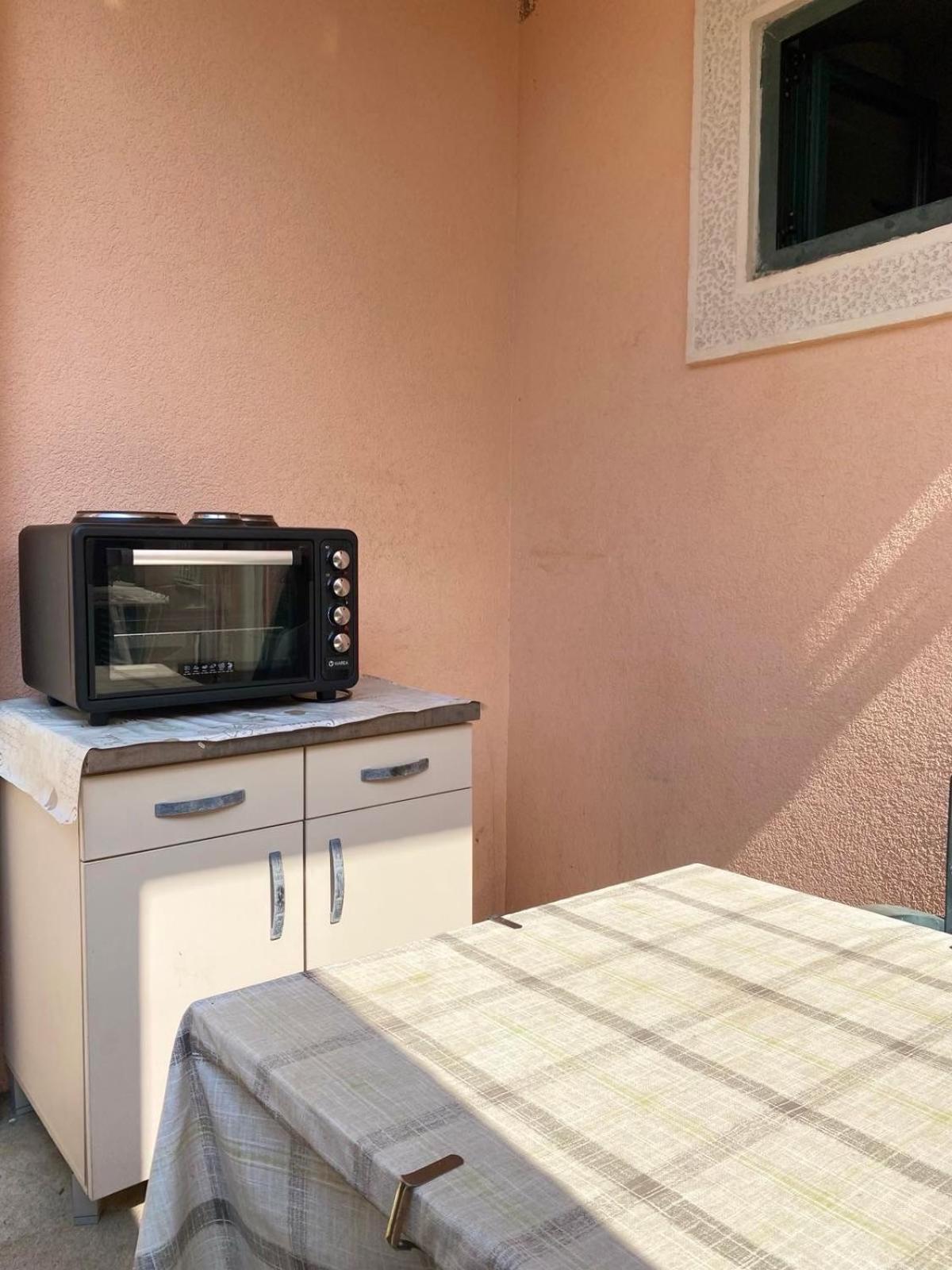 Apartments Mandarina Garden Petrovac Exterior foto