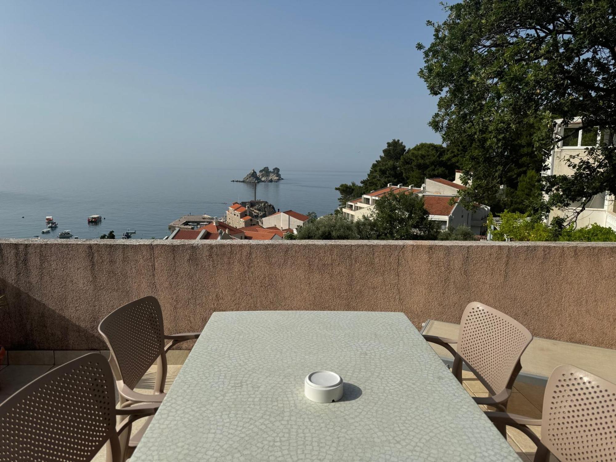 Apartments Mandarina Garden Petrovac Exterior foto